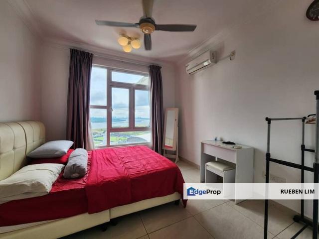 Golden Sands Seaview Residence