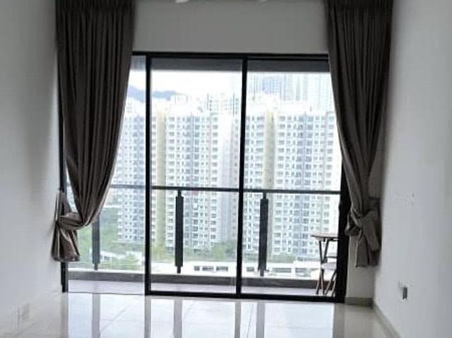 Below Market Value Golden Triangle 2 Sg Ara Renovated Midfloor 1CP