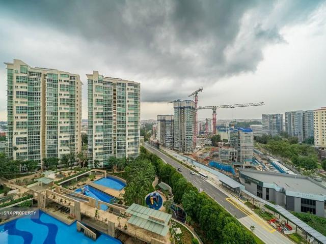 Goldenhill Park Condominium D20, Condominium