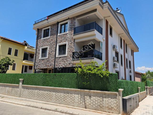 Goldhouse Dan Satılık Daire Taşyaka Da Modern Asansörlü Binada 1+1
