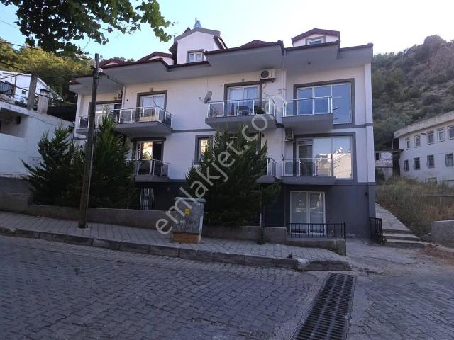 Goldhouse’dan Satılık Taşyaka Mah. 3+1 Dubleks Fırsat Daire