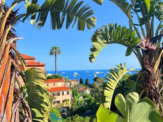 Golf Bleu Plage a pieds, parking 110m² Roquebrune Cap Martin