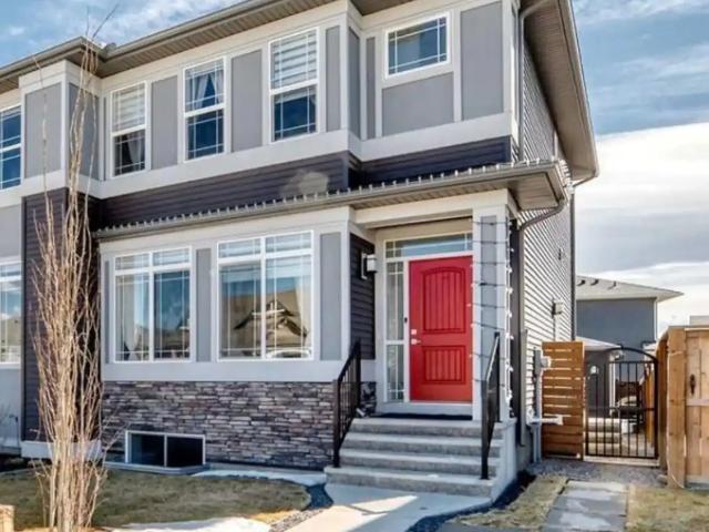 Golf Course Living Without the Golf Course Price! Beautiful 4 Bedroom Duplex