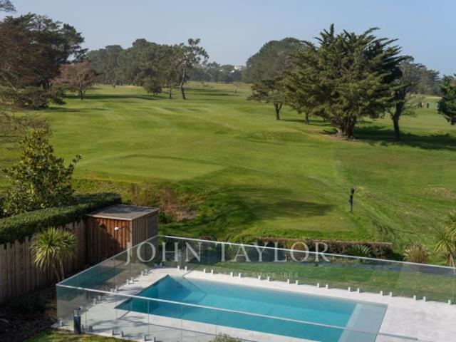 Golf de Biarritz Penthouse & Terrasse Exclusivité John Taylor