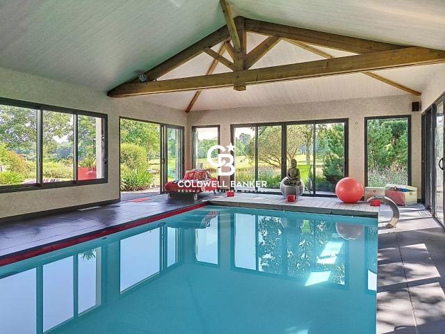 Golf De La Domangere Vendee Villa d'Excellence: Votre Ca. 296m² Nesmy
