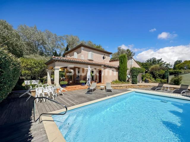 Golf de la valdaine Villa de caractère 140 m² avec piscine. 133m² Montboucher sur Jabron