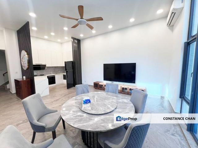 Golf & Resort Forest City, Fringe Villa