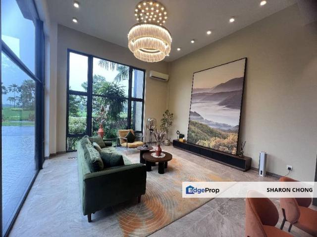 Golf & Resort Forest City, Fringe Villa