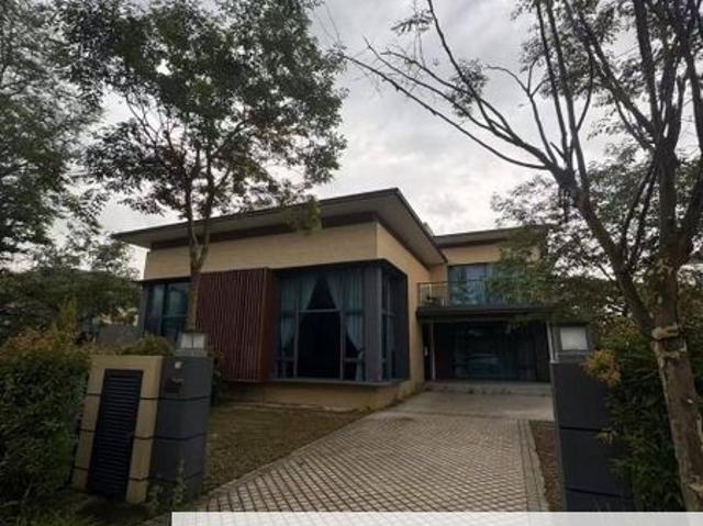 Golf & Resort Forest City, Fringe Villa