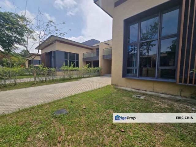 Golf & Resort Forest City, Fringe Villa
