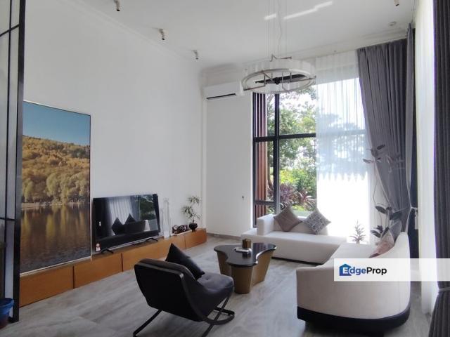 Golf & Resort Forest City, Fringe Villa