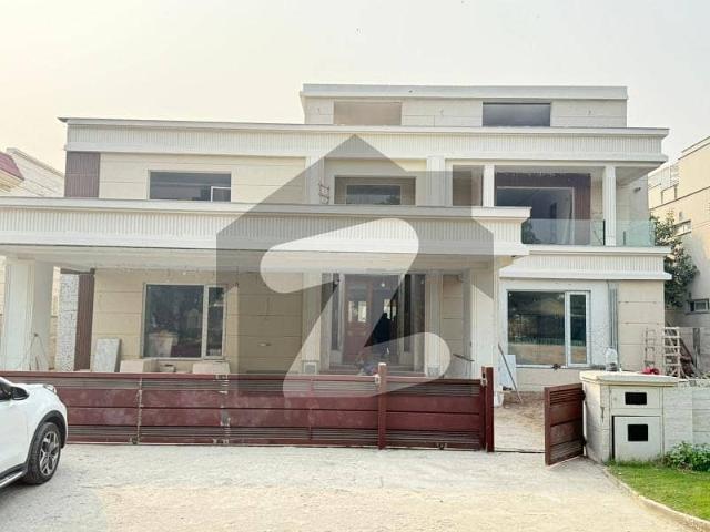 Golf View 2 Kanal Fully Basement Luxury Bungalow For Sale In Defence Raya DHA Lahore | Babar Real Estate