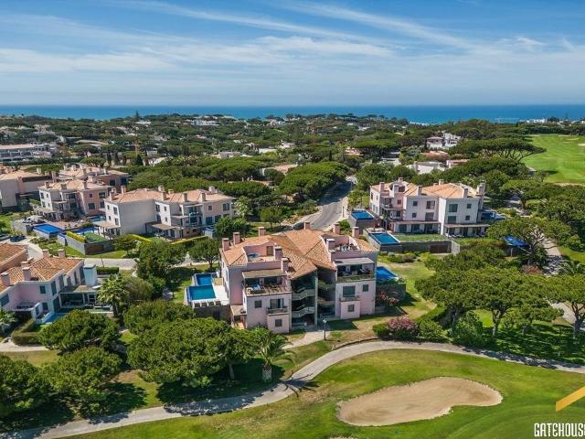 Golf view apartamento de 2 quartos com jacuzzi em Vale do Lo. 123m² Almancil