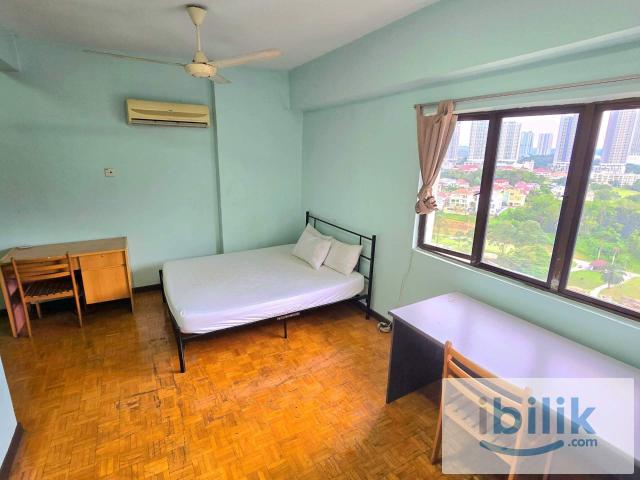 Golf view · Free Utilities · Master room · 5 mins walk to IMU & LRT · APU bus · vista komanwel c for rent