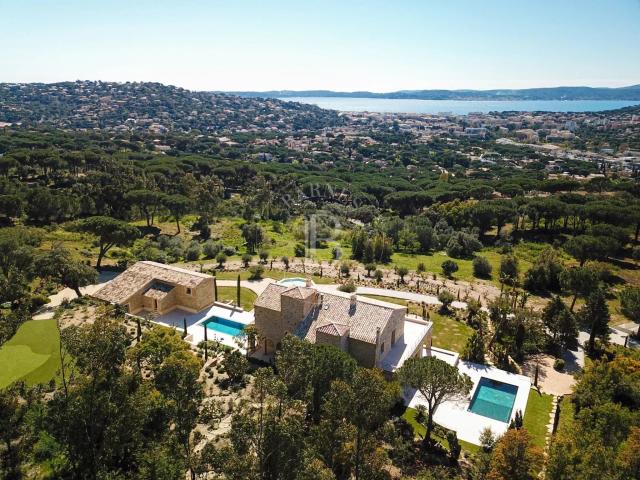 Golfe De Saint Tropez Propriété Unique 2 Piscines 4.8. 550m² Sainte Maxime