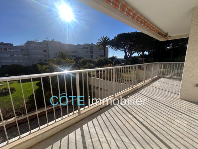 Golfe juan Centre au calme 3 pièces 80m² parking et cave