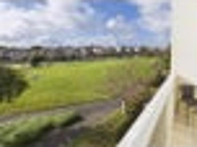Golflands, 3 bedrooms, $710 pw