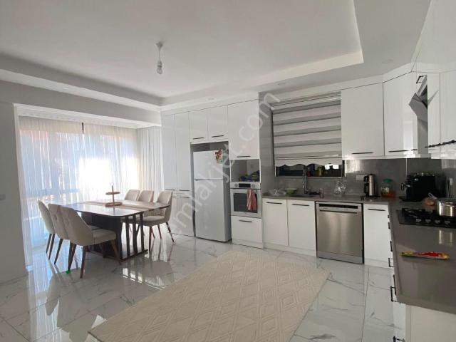 Gölhisar Merkezde Kapalı Pazar Yani Sıfır Dubleks Villa