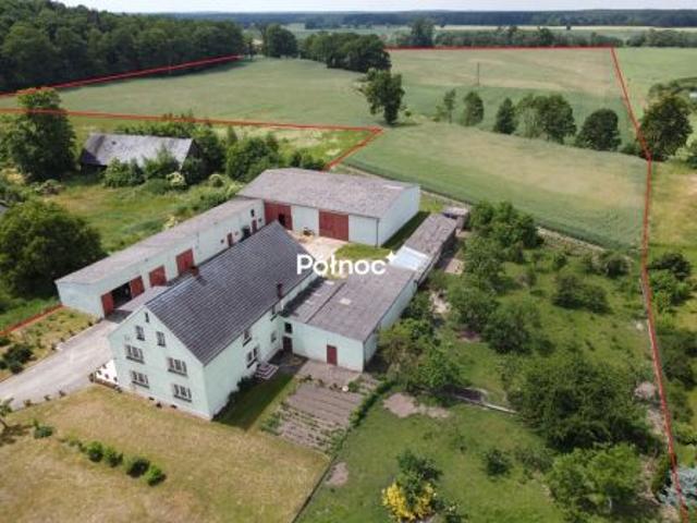 Golnice, 300 m² Dom