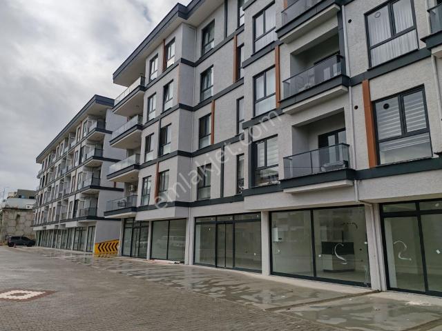 Gop Ta Mükemmel Konumda Kiralık Sıfır Dükkanlar