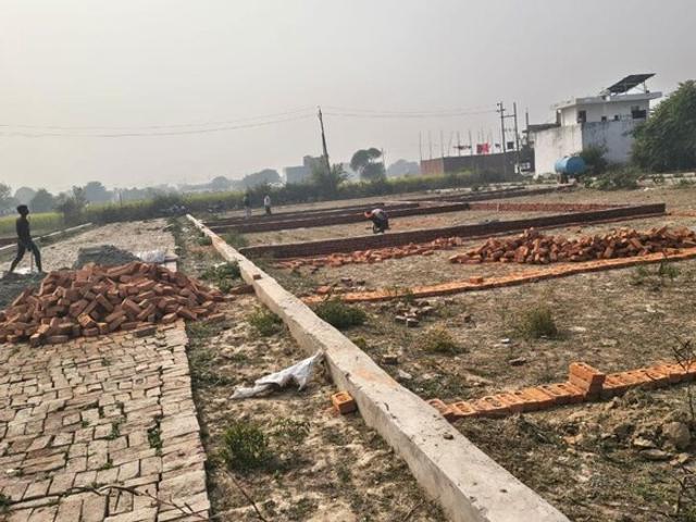 Gopal Tower 1002 Sq.Ft. Plot in Kamta Lucknow Listing ID: #10353
