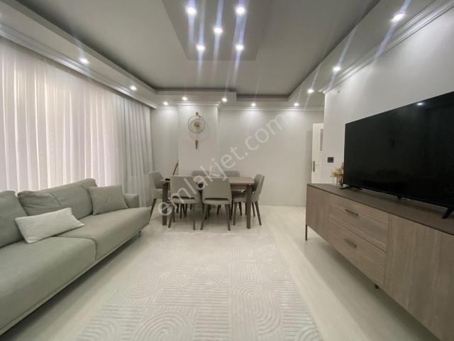 ╣goped╠ Bağlarbaşı Sapan Sok. Satılık 85m2 2+! 1.kat Daire