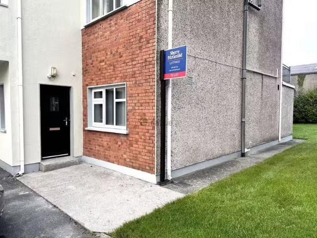 Gort Na Glaise, Sandy Road, Bohermore, Co. Galway is for rent