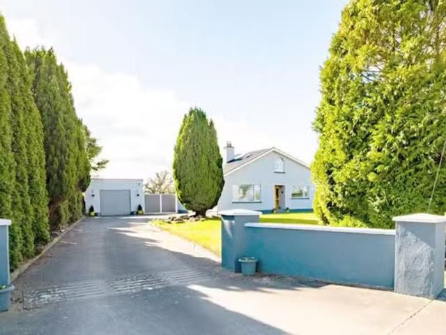 Gorteen, Killeigh, Killeigh, Co. Offaly, R35CD78 is for sale