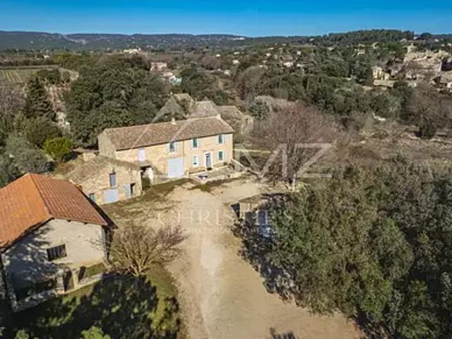 Gordes 84220 Achat / Vente maison 5 pièces t5