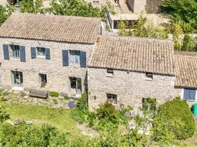 Gordes, magnifique bastide lumineuse avec studio indépendant 181m² Gordes
