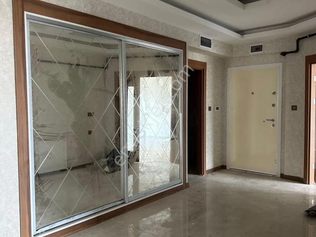 Gordion Emlak'tan Şehitlik Mahallesi 4+1 Full+full Yapılı