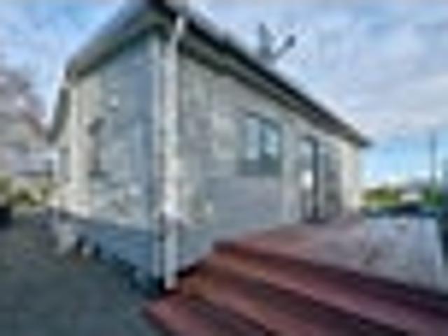 Gore, 2 bedrooms, $550 pw