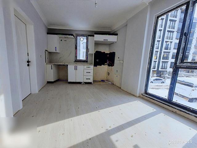 GÖRGEÇ EMLAK'TAN SATILIK ARA KAT 1+1 DAİRE