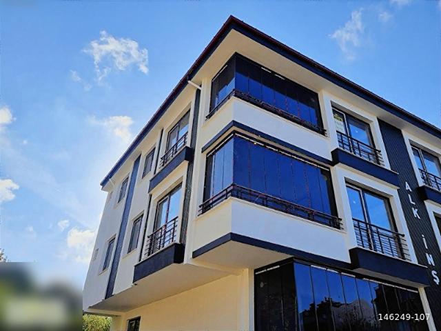 GÖRGEÇ EMLAK'TAN SATILIK SIFIR DAİRE