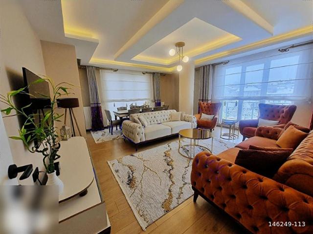 GÖRGEÇ EMLAK'TAN SATILIK 3+1 140 M2 ARA KAT DAİRE