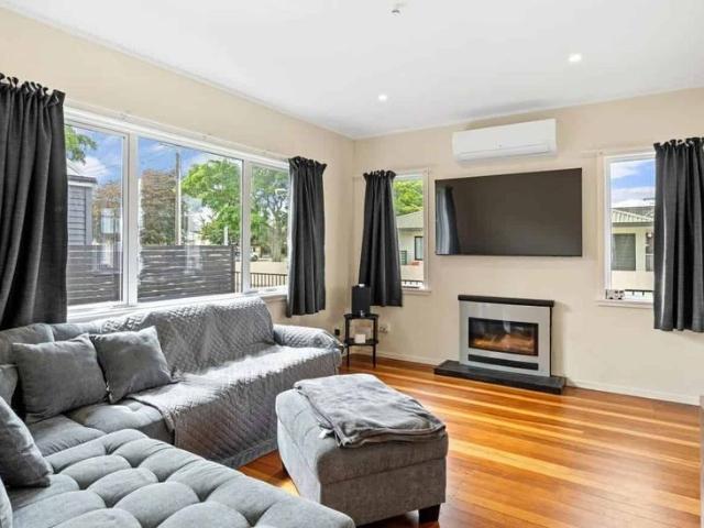 Gorgeous 2 bedroom home