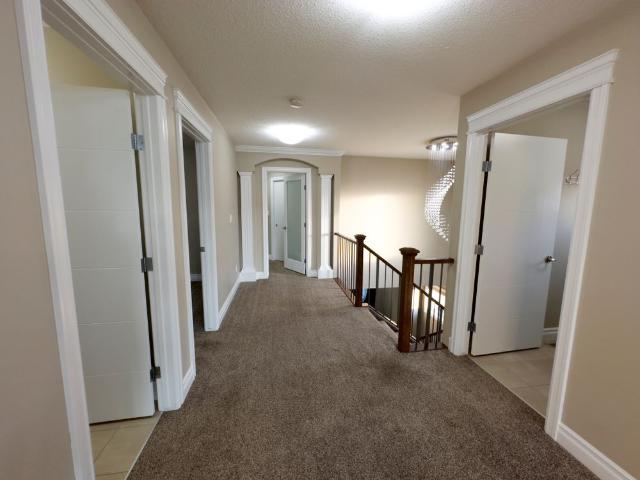 Gorgeous 3 Bed + TWO DEN home