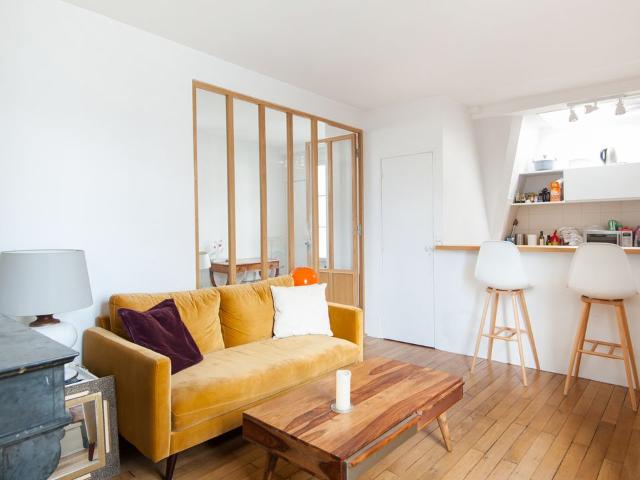 Gorgeous and great flat in popular area, Paris Amsterdam Apartments for Rent