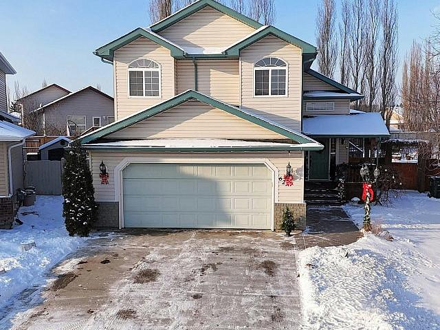 ✨ Gorgeous Bi‑level Home On A Quiet Cul‑de‑sac – Massive Private