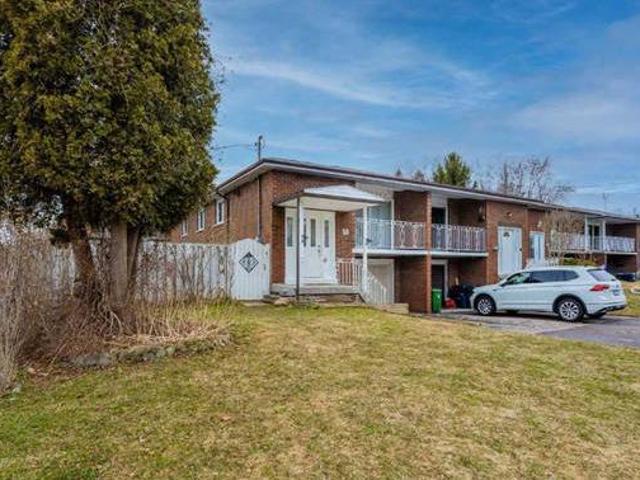 GORGEOUS CORNER LOT 3 1 BDRM SEMI DETACHED BUNGALOW