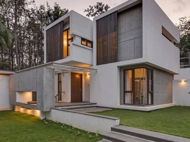 Gorgeous location 4 kanal farm house for sale on bedian road lahore bedian road id 79685