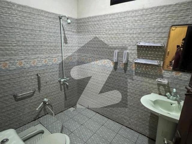 Gorgeous Prime Location 400 Square Yards House For Sale Available In Federal B Area Block 13