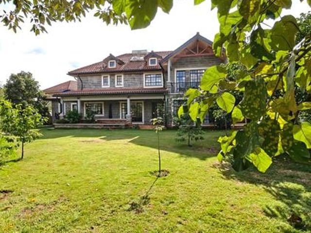 Gorgeous & spacious 4 bedroom maisonette available for sale I n Karen