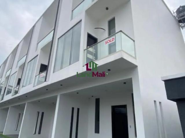 Gorgeously Built 4 Bedroom Terrace Duplex With BQ at Osapa, Lekki