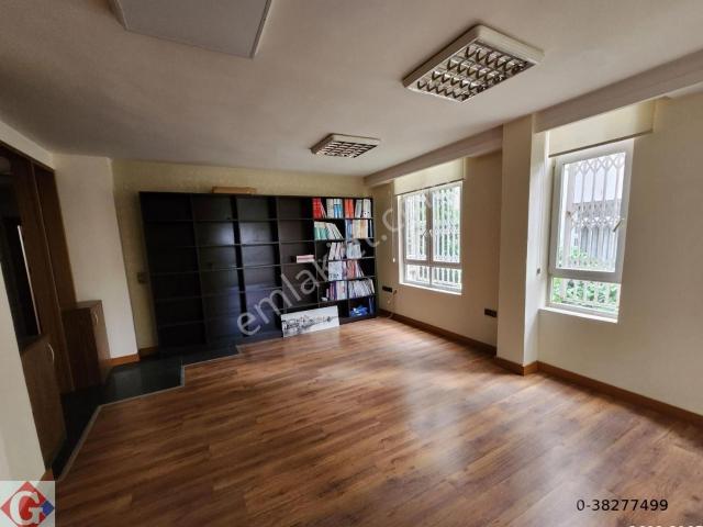 Görgün'den Kurtuluş'ta 1. Kat 4 Bölümlü Masrafsız Kiralık Ofis