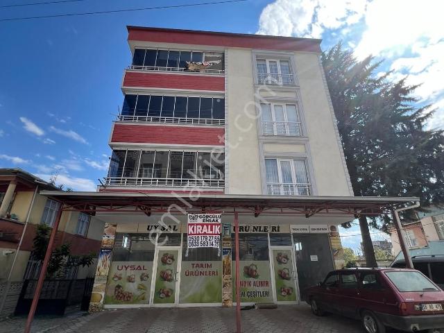 Görgülü Emlak'tan Merkezi Konumda Kiralık İşlek Dükkân