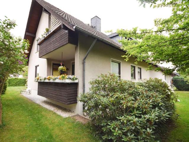 Goslar: Zweifamilienhaus mit Einliegerwohnung oder Büro im Souterrain in gefragter Lage!