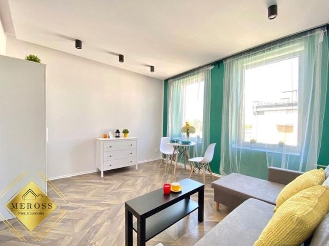 Gotowe do wprowadzenia 30 m2 w kamienicy z modernizacjami