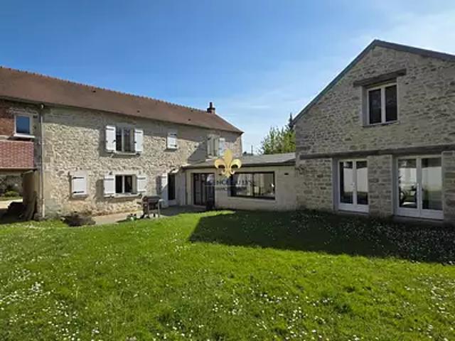 Gouvieux 60270 Achat / Vente maison 9 pièces t9 au dernier étage