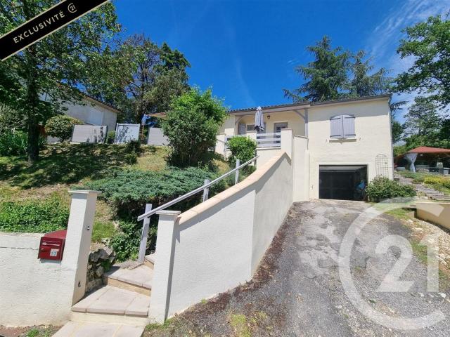 Gourdon Dans une impasse calme et proche des commerces vous. 88m² Gourdon